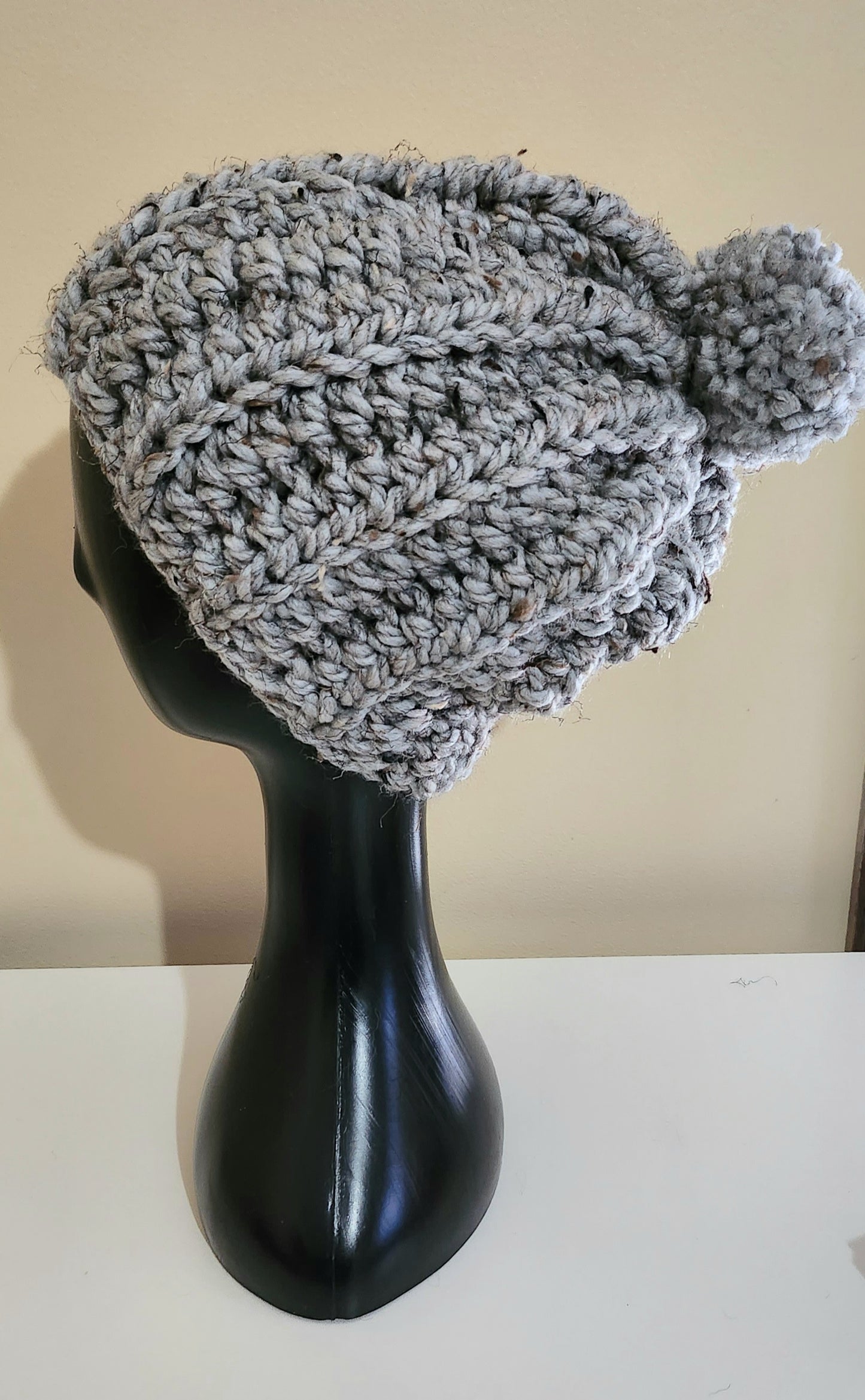 Crochet pom pom hat